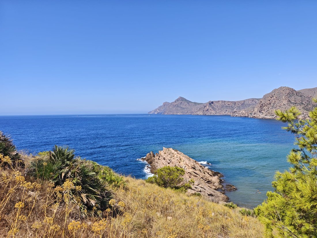 Rotskust aan de Costa Cálida